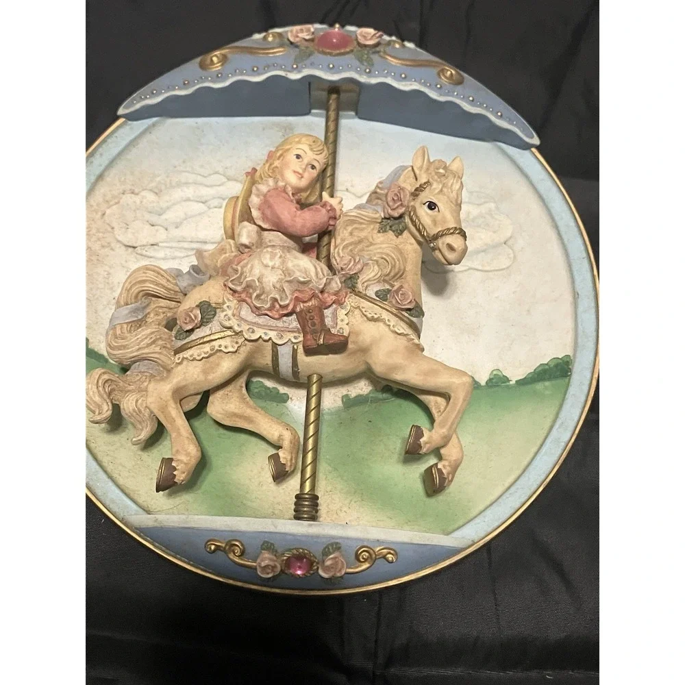 Vintage Bradford Exchange Carousel Daydreams Musical Plate 1994 Swept Away Works